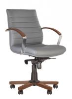 Фото kresla-kompyuternye кресло для руководителя aйрис (iris) wood lb mpd производитель Новый стиль